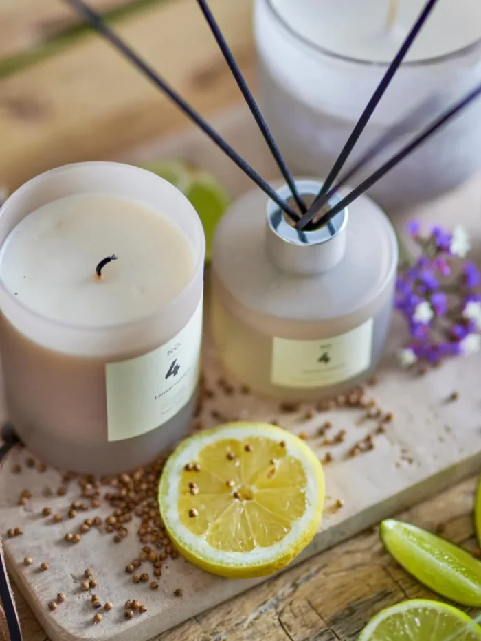 NO. 4 - Lemon Verbena Duftlys, Natur, Naturlig Voks - Image 3