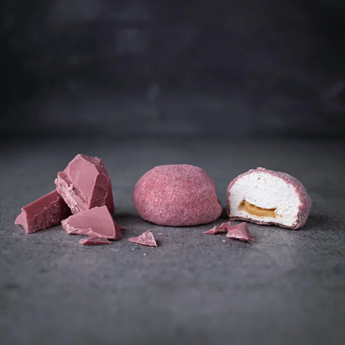 Caramel Filled Mallows + Ruby Chocolate Box – 5 Stk - Image 3