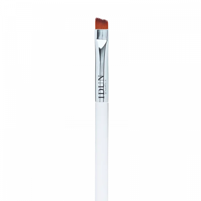 Eye definer brush